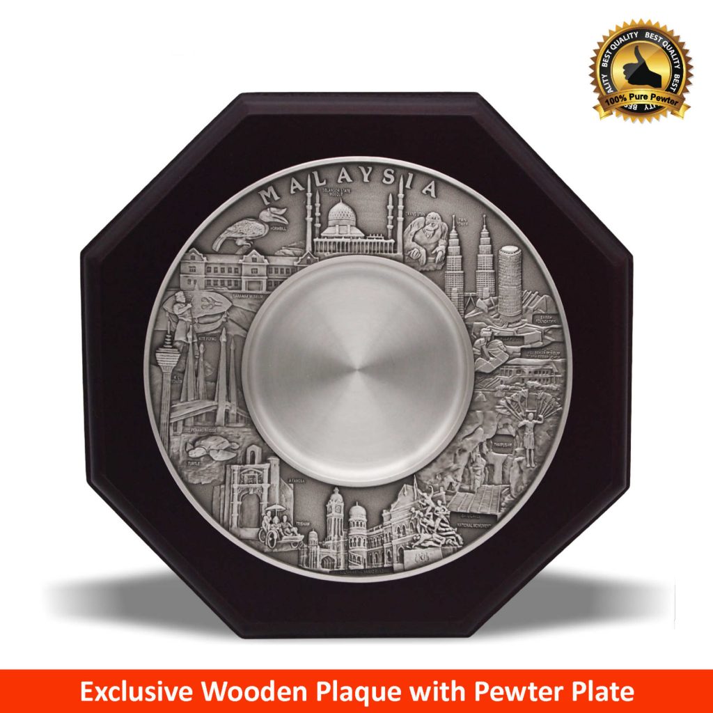 7600 Wooden Plaque with Malaysia Landmark Pewter Plate (Mosque) iTrophy